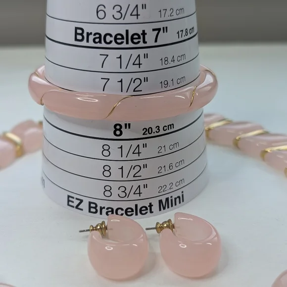 Vintage Lucite Set; Necklace, Bracelet, & Earrings - Chunky Pink & Gold - Picture 6 of 8